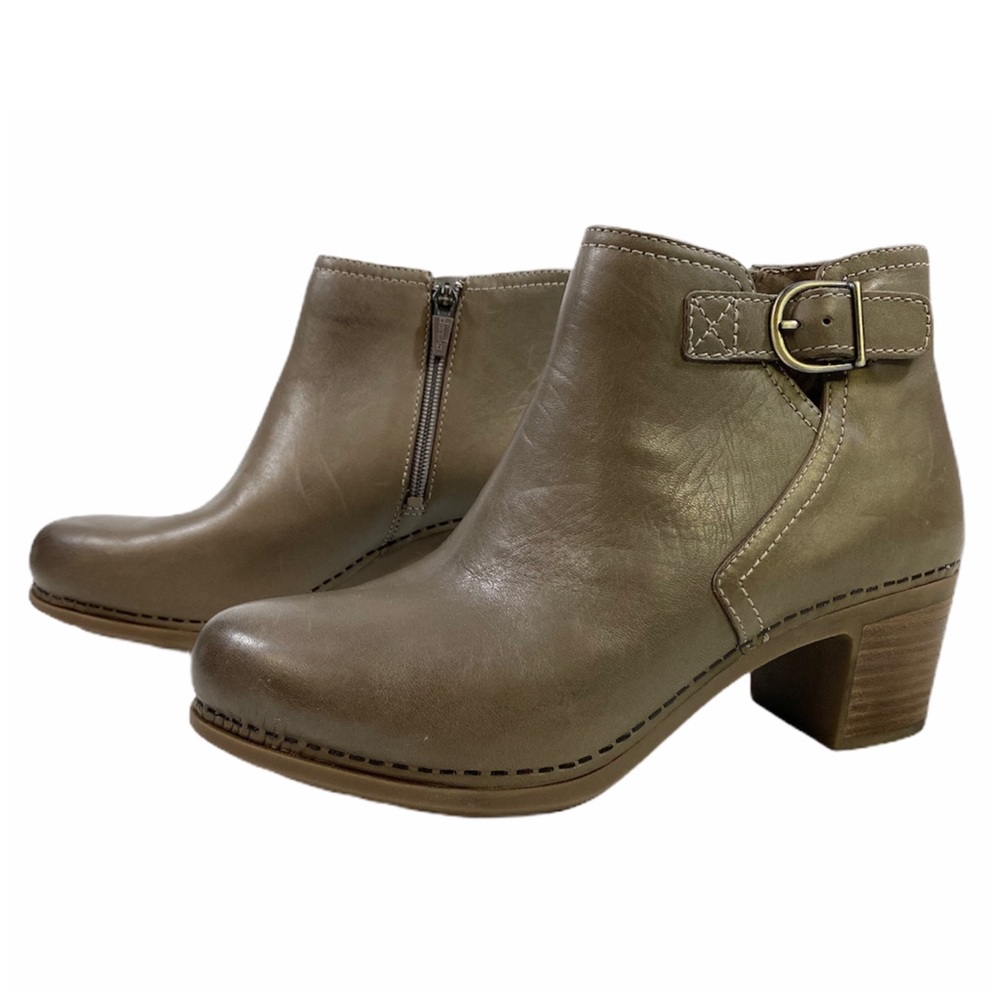 dansko HENLEY Taupe Burnished Calf Ankle B…
